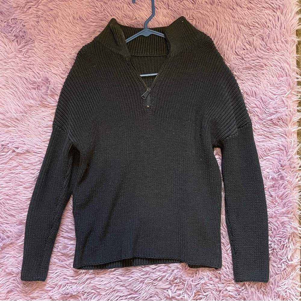 1/4 Zip Pull Over Sweater
